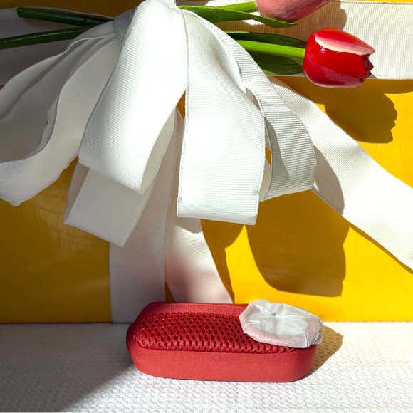 Dagne Dover Keychain - Picture 4 of 7